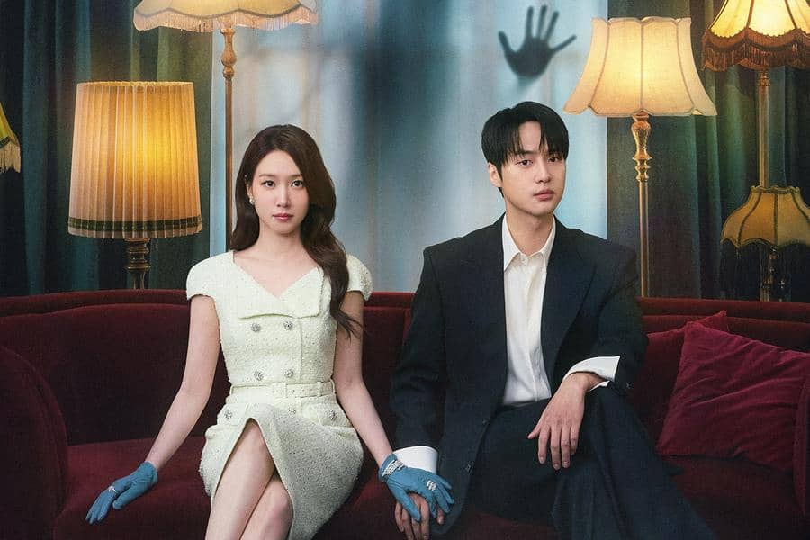 7 First Look Spooky in Love, Park Eun Bin Bisa Melihat Hantu!