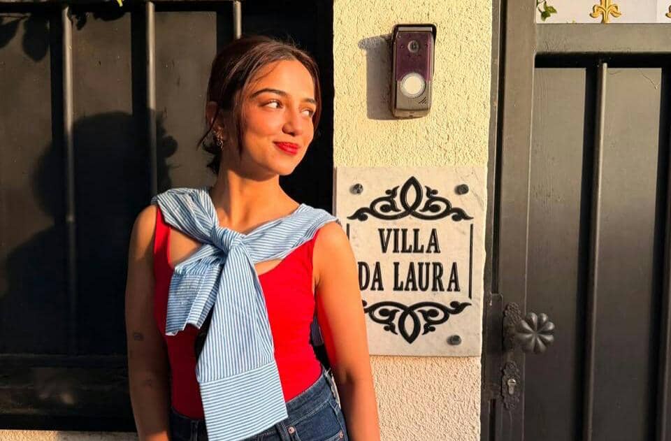 8 Potret Ahsaas Channa Liburan di Cannes, Seru Bareng Ibu