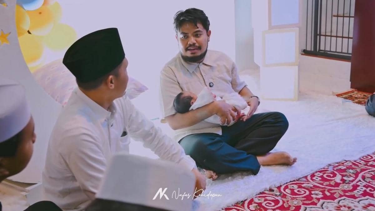 Akikah Anak Keempat Rigen Rakelna (instagram.com/rigensih)