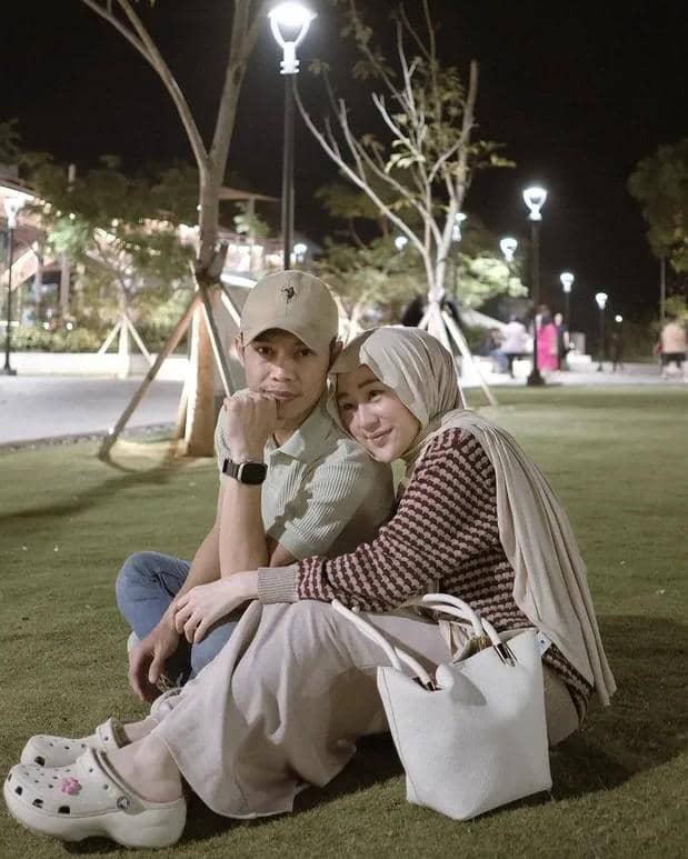 Kebersamaan Larissa Chou dan Ikram Rosadi (instagram.com/larissachou)