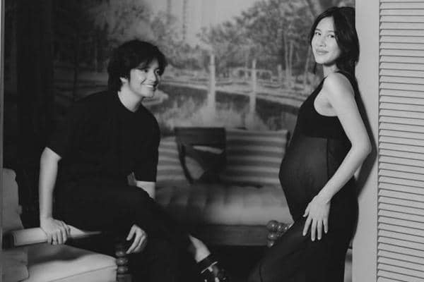 Pemotretan Maternity Shenina Cinnamon, Siap Sambut Baby Boy