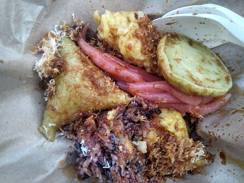 13 Oleh-oleh Makanan Khas Bali, Cocok Dibawa Pulang Jalan-Jalan