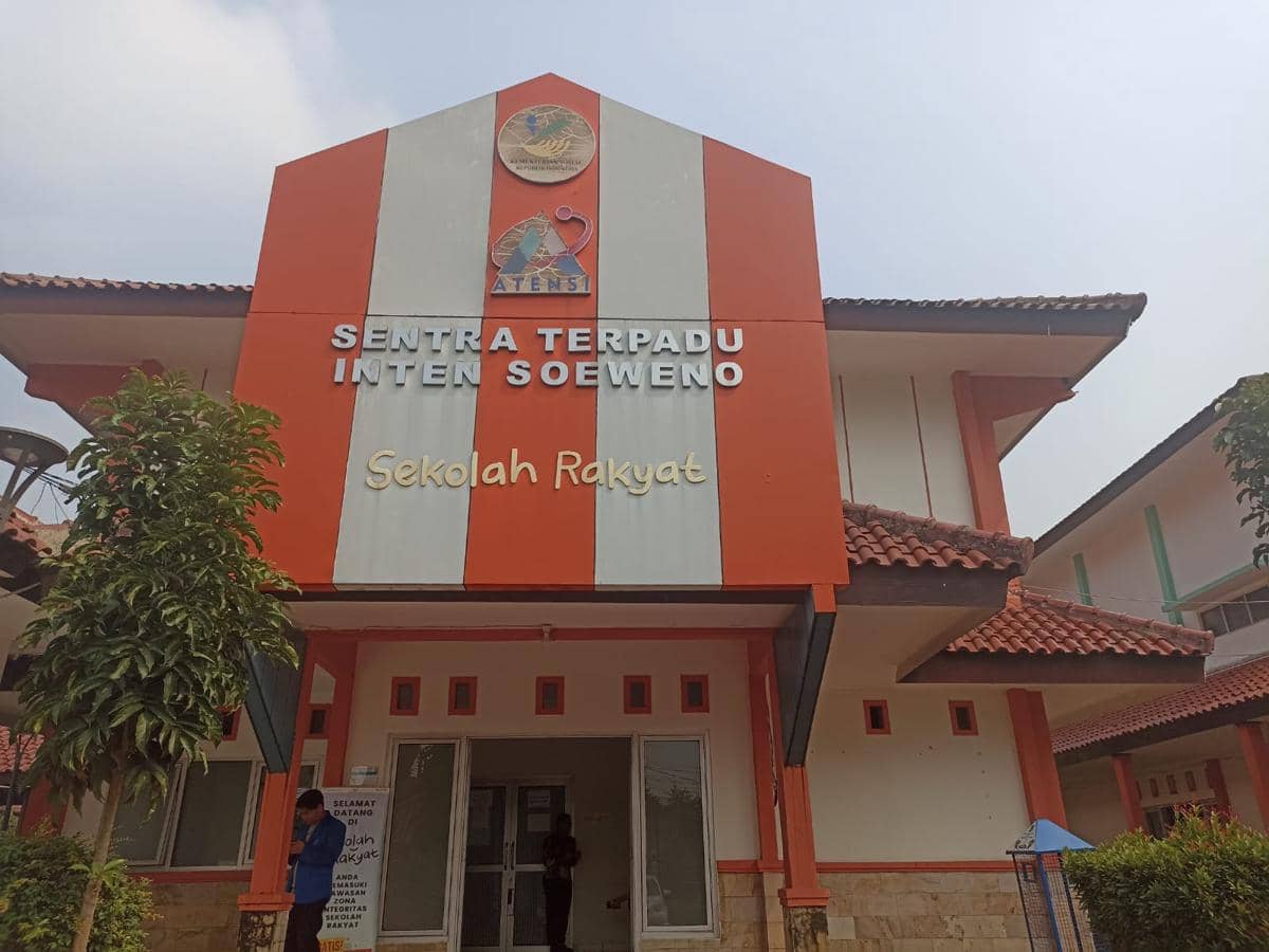 Sekolah Rakyat 10 Bogor (SRMP 10 Bogor).