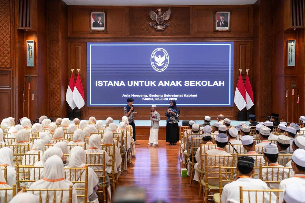 Sekretaris Kabinet, Teddy Indra Wijaya