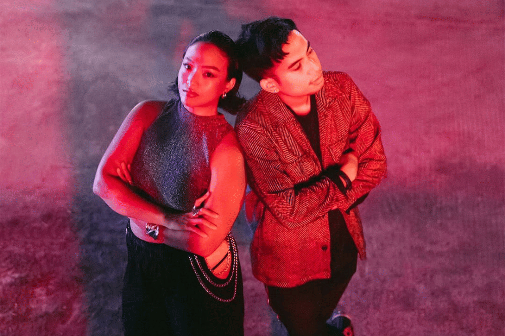 Potret Nicky Kay dan Okin dalam grup OKAAY (instagram.com/weare.okaay)
