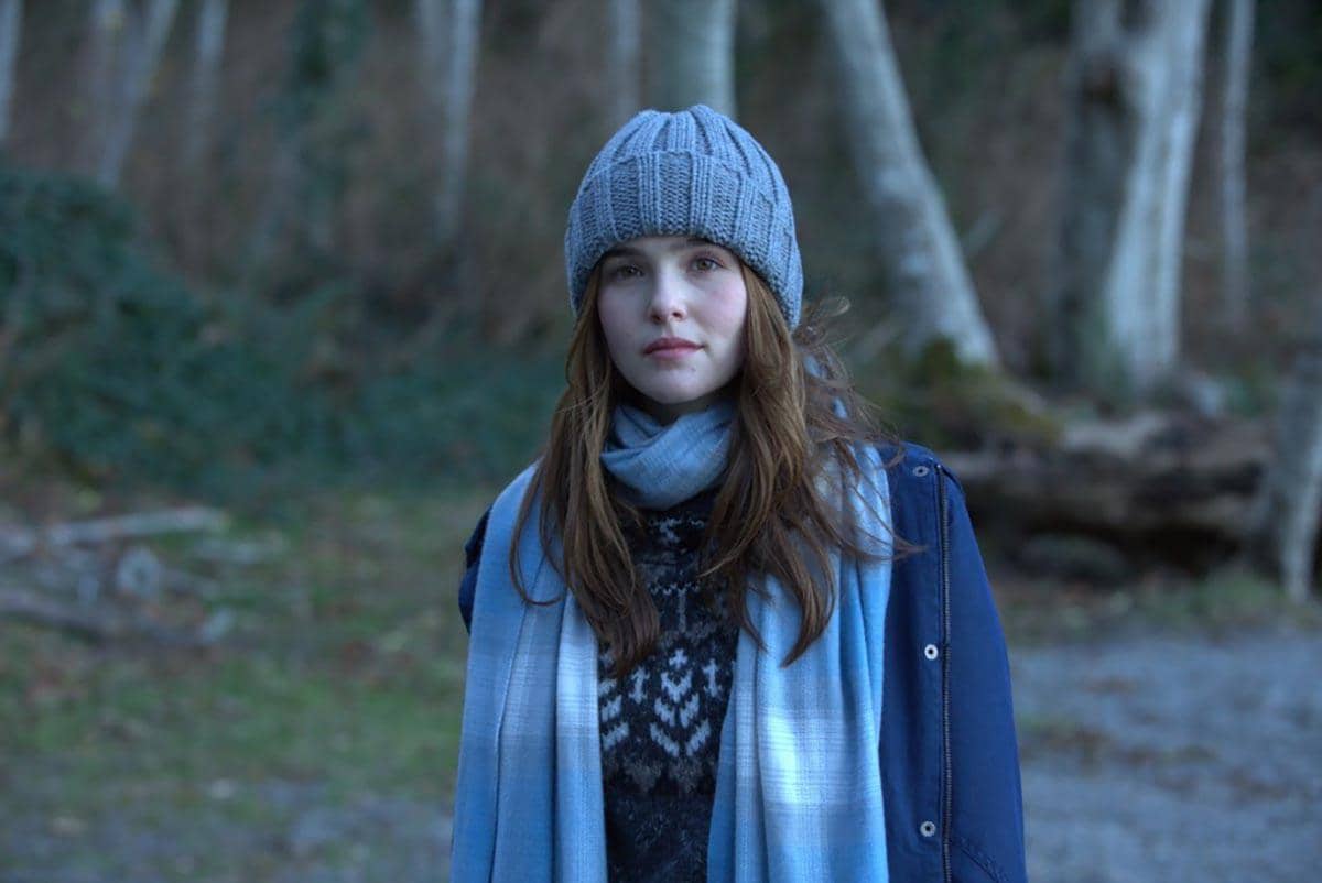 Zoey Deutch dalam film Before I Fall