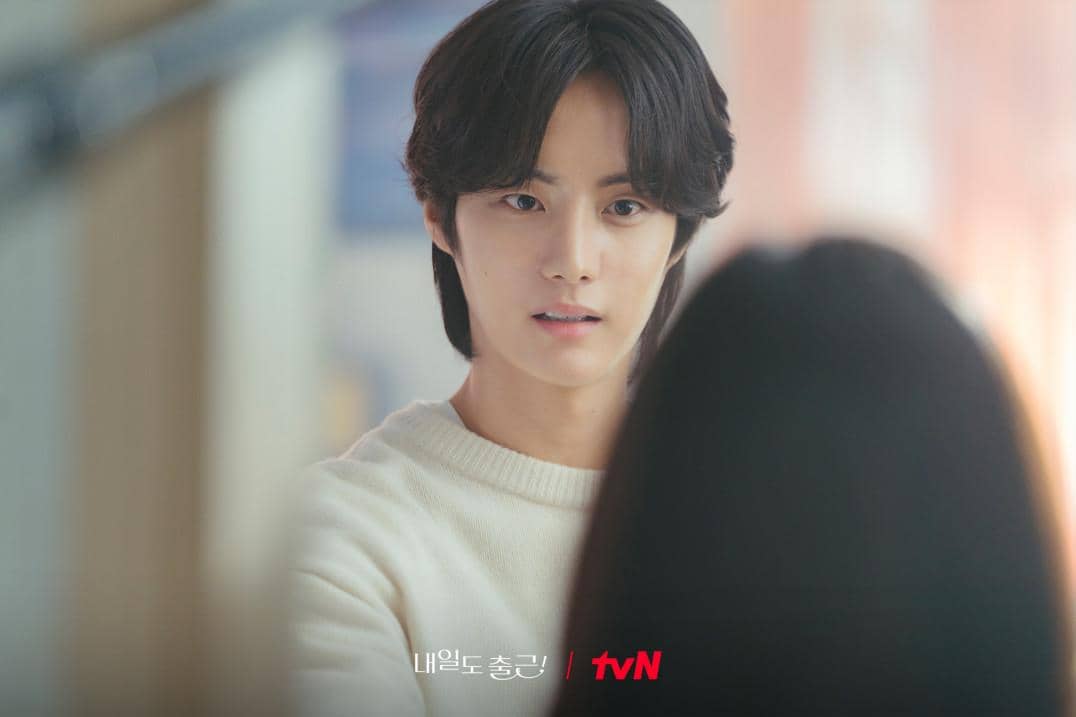still cut drakor See You at Work Tomorrow