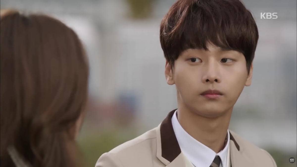 Cha Hak Yeon di drama Cheer Up!