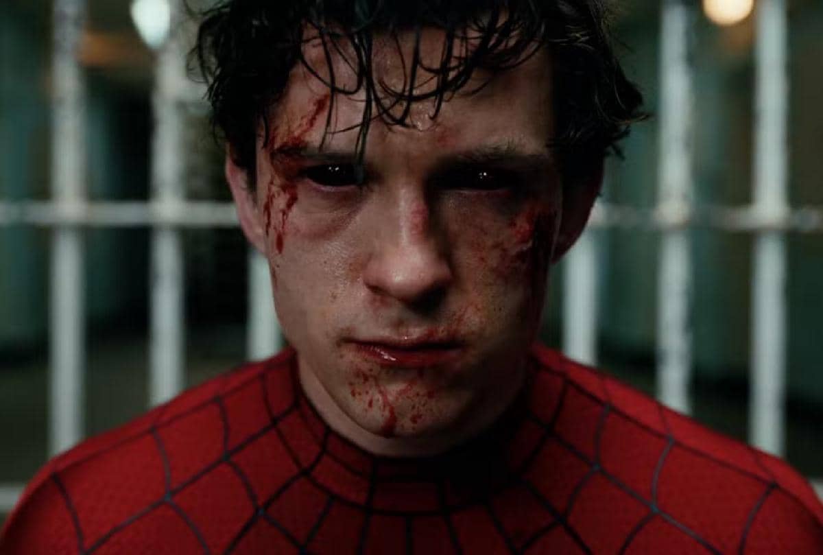 mata hitam Spider-Man kemungkinan adalah karena kerasukan Th Beast 