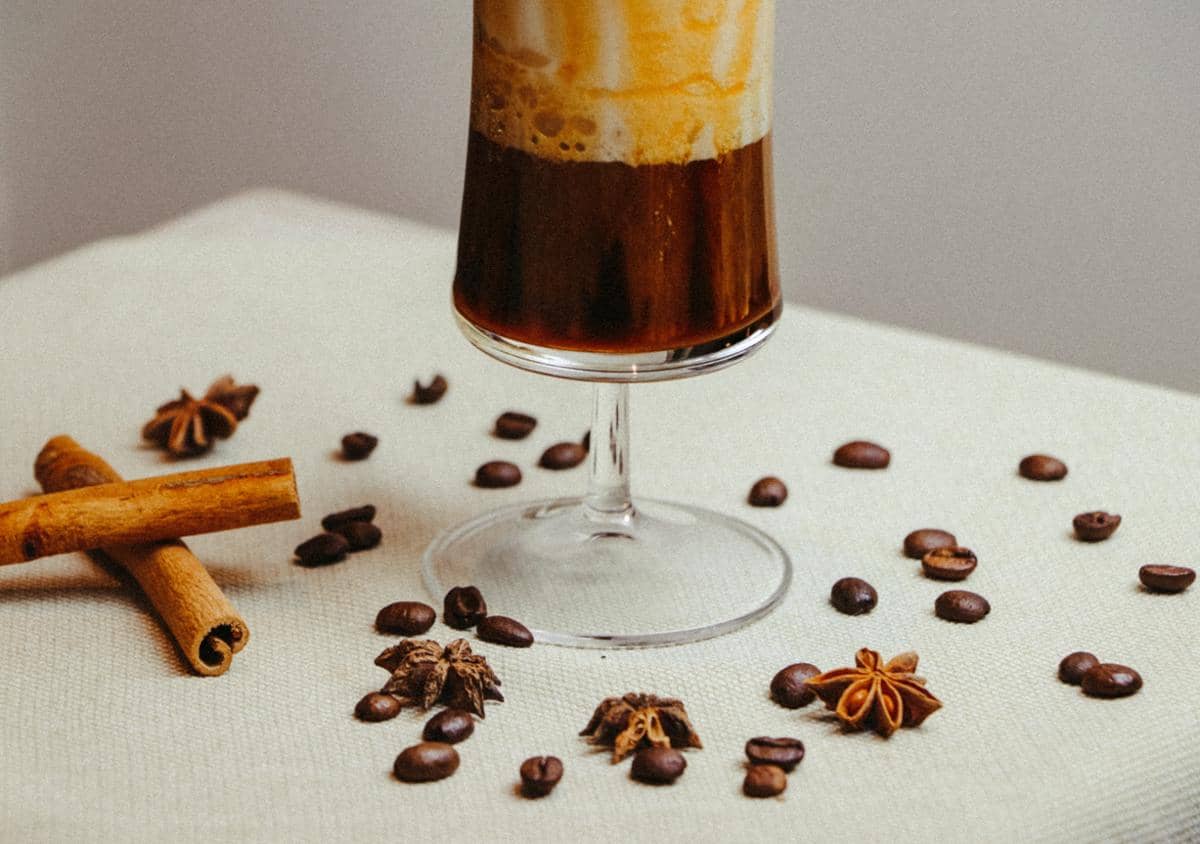 Cara Membuat Kopi Mont Blanc di Rumah Tanpa Mesin Kopi