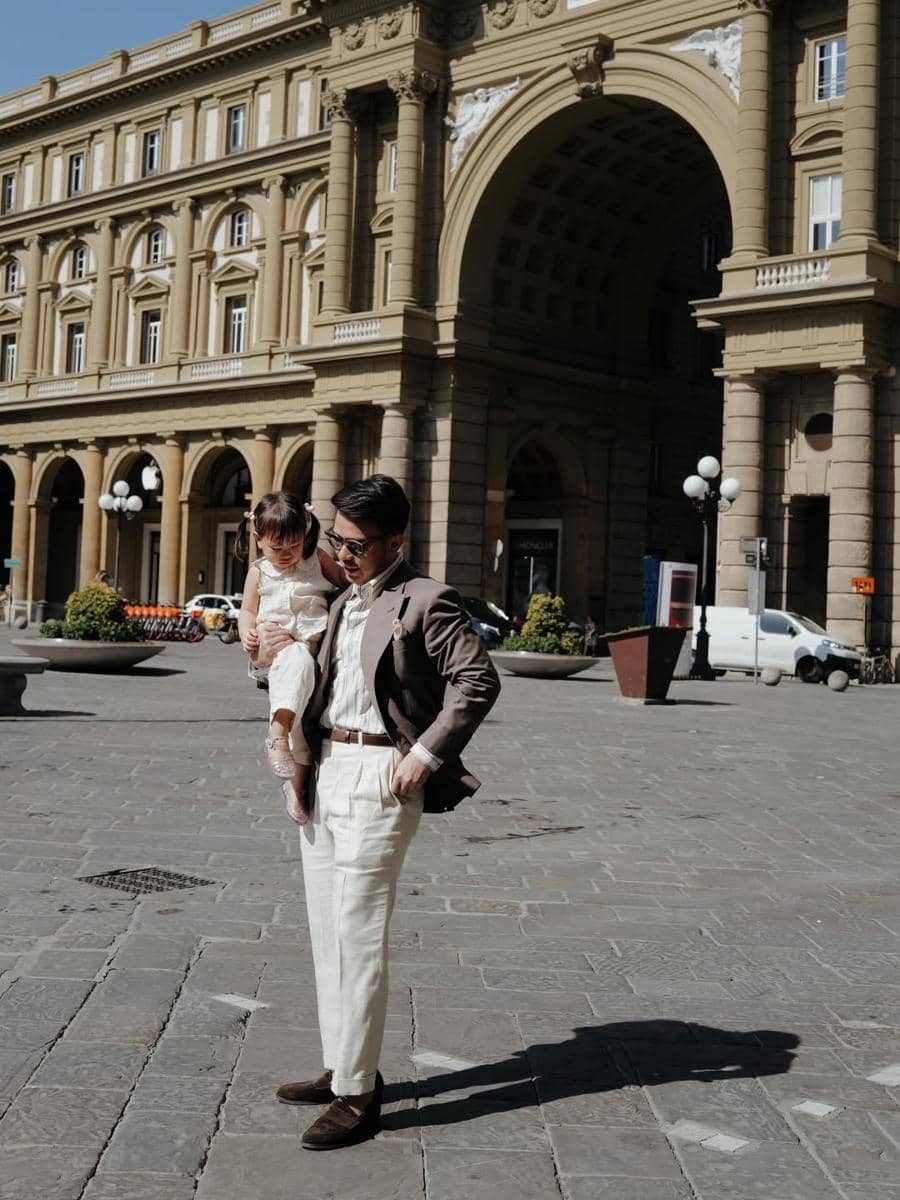 Liburan keluarga Jessica Mila di Kota Florence