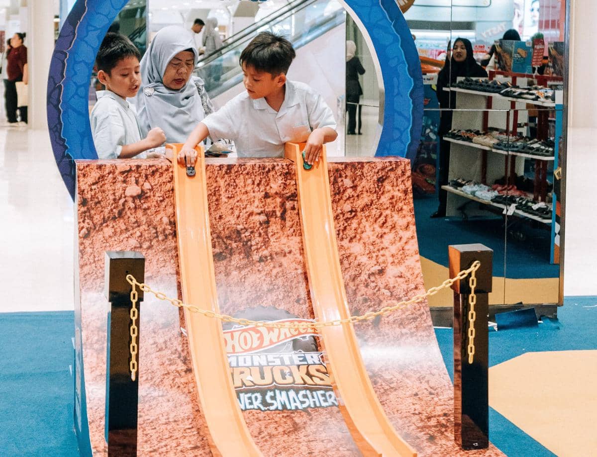Libur Sekolah, Sun Plaza Bikin Hot Wheels Let's Race dan Mezastar Fest