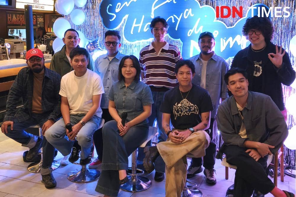 Potret Bernadya bersama Hindia sampai Rendy Pandugo dalam press conference di Jakarta Selatan, Jumat (26/6/2026) (IDN Times/Juan Dwi)