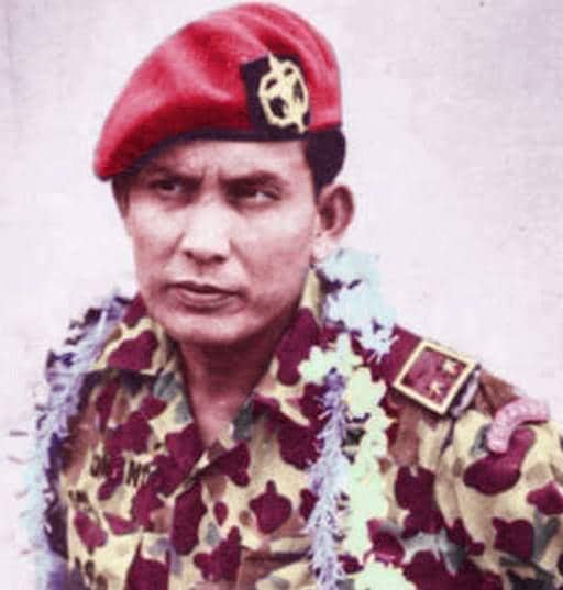 Letjen_Kaharuddin_Nasution.jpg