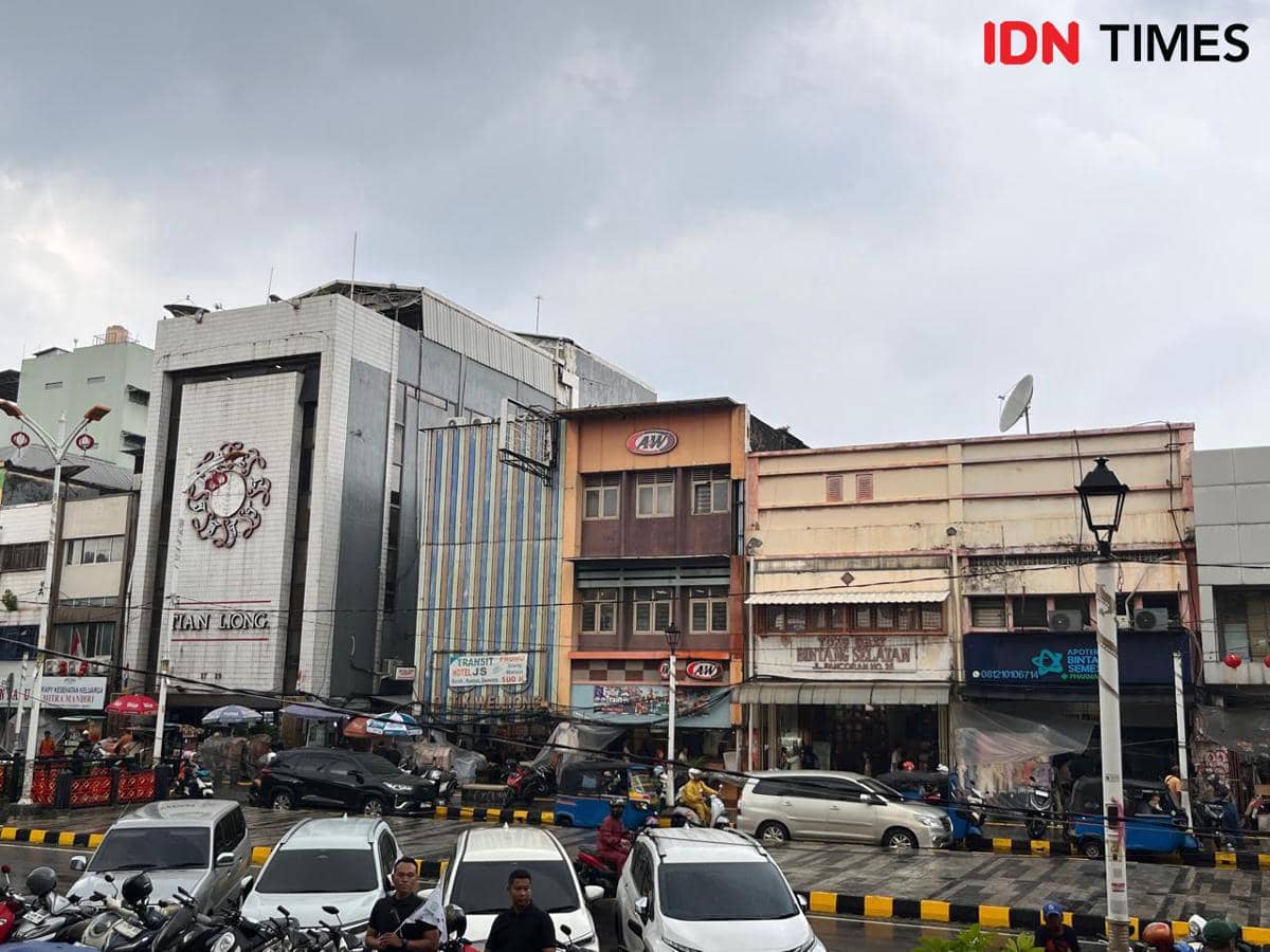 Potret toko Tian Long, Kawasan Glodok Pancoran, Jakarta Barat 