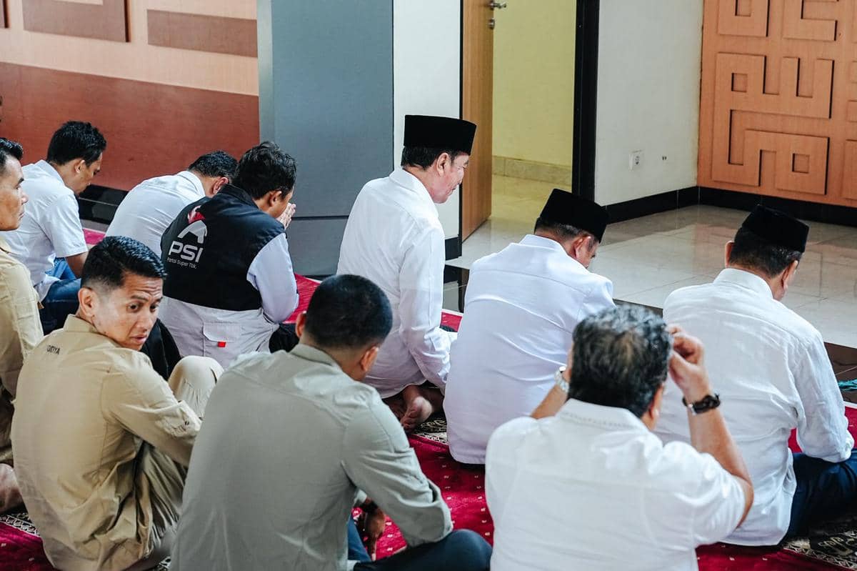 Presiden Ketujuh RI, Joko "Jokowi" Widodo tiba di Bandara Raden Inten II, Lampung pada Jumat (26/6/2026) (Dok. Istimewa) 