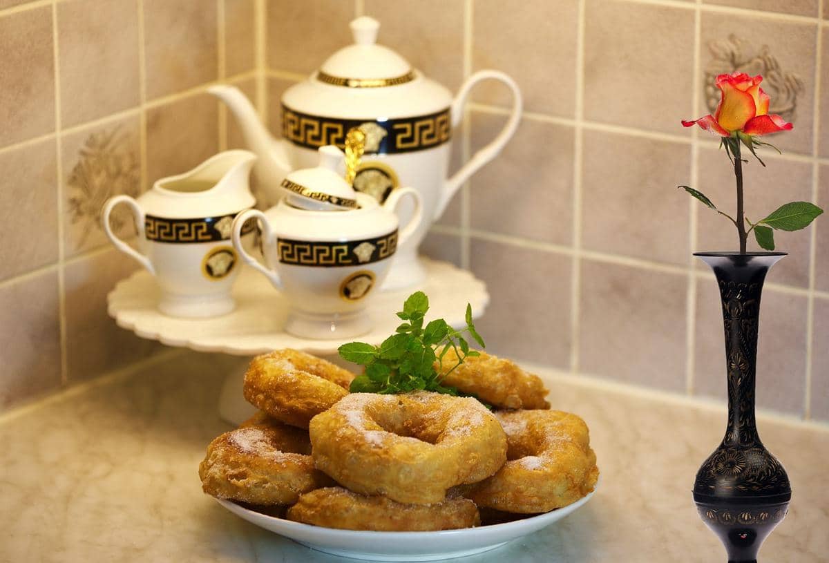 Resep Donat Talas Cappuccino yang Empuk dan Aromanya Menggoda