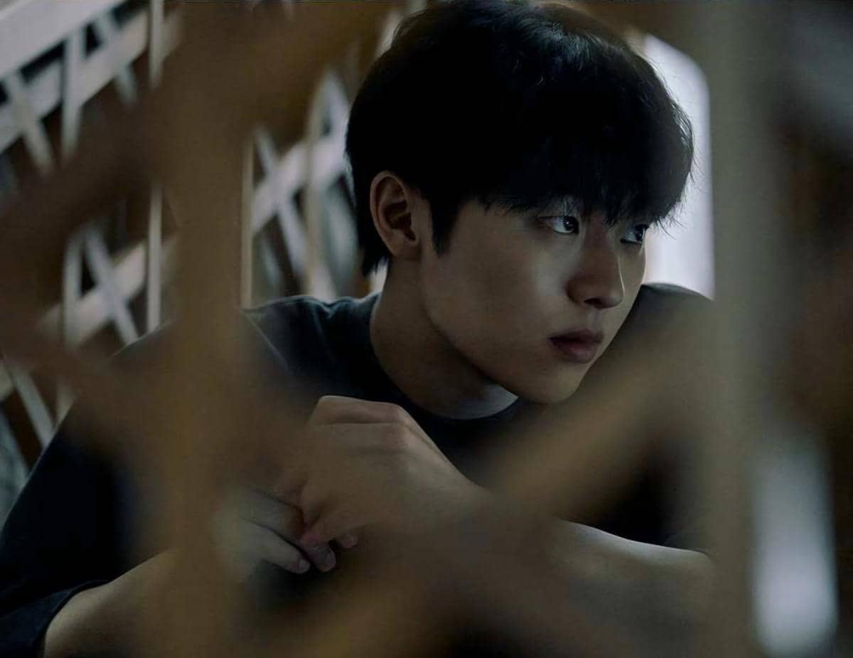 5 Drakor Adaptasi Choi Hyun Wook, Terbaru Notes from the Last Row