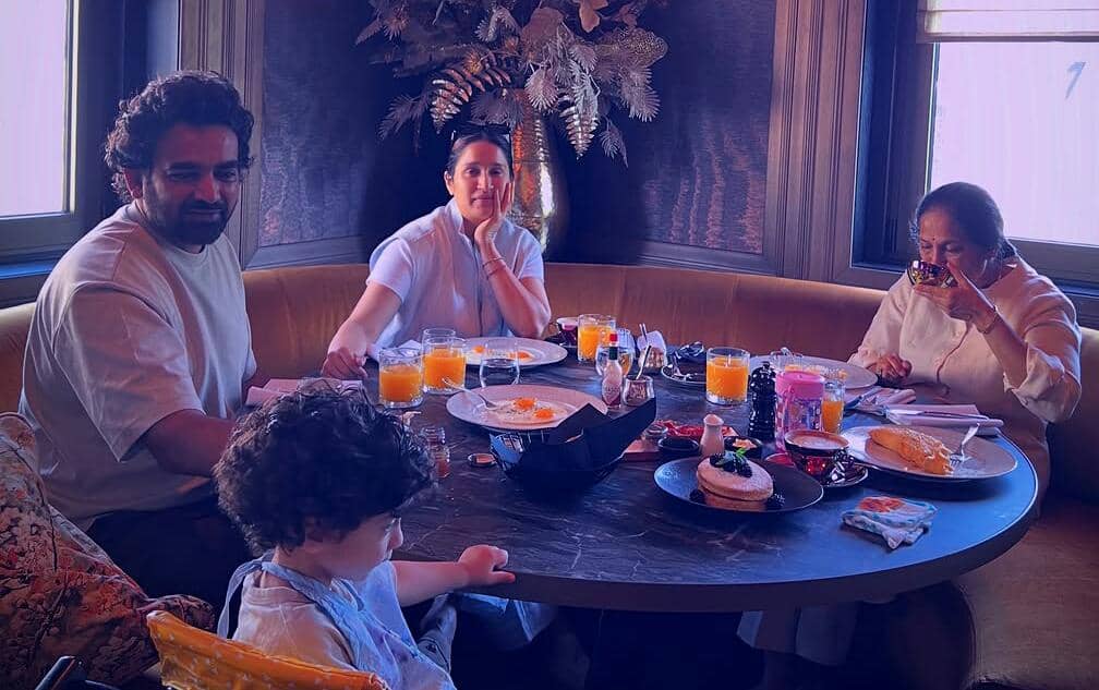 10 Potret Sagarika Ghatge Liburan di Amsterdam Bareng Anak dan Suami