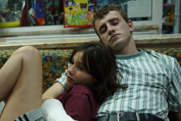 adegan dalam film Aftersun