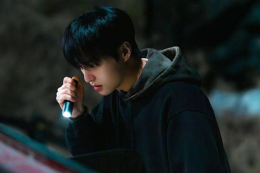 5 Cara Hantu Membantu Penyelidikan Ma Gang Uk di Spooky in Love