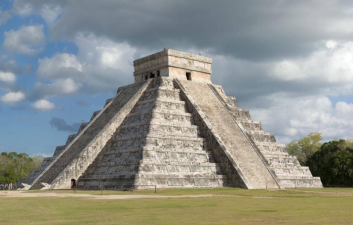 5 Fakta El Castillo, Piramida Mesoamerika di Chichen Itza