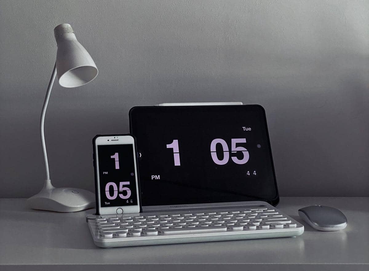 7 Rekomendasi Lampu Baca Portable tanpa Listrik, Bebas Colokan!