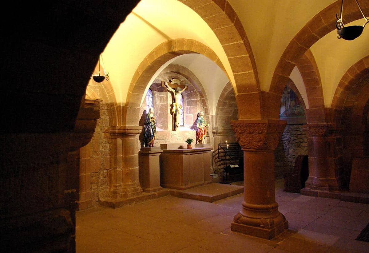 potret Kapel Salib (Chapelle de la Croix) yang dibangun dari abad ke-12