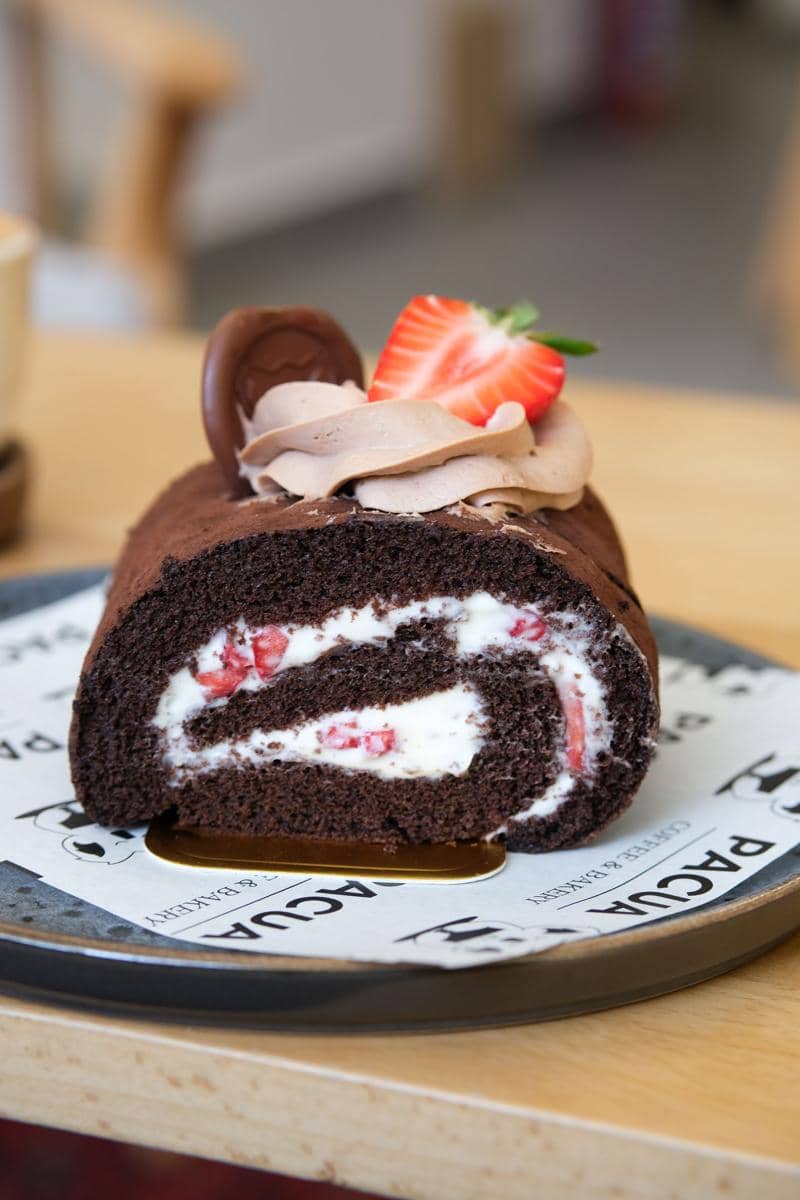 8 Isian Bolu Gulung Cokelat, Tingkatkan Rasa dan Penampilan Kue