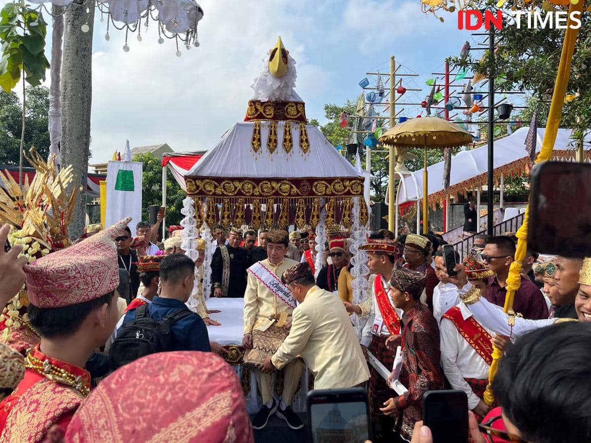 Makna Gelar 'Baginda Pemuka Bangsa' untuk Jokowi: Simbol Penghormatan