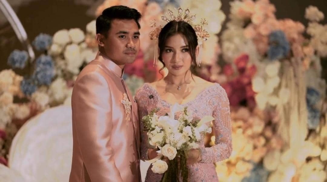 Dekorasi Lamaran Asnawi Mangkualam-Yuriska Patricia, Tema Modern White