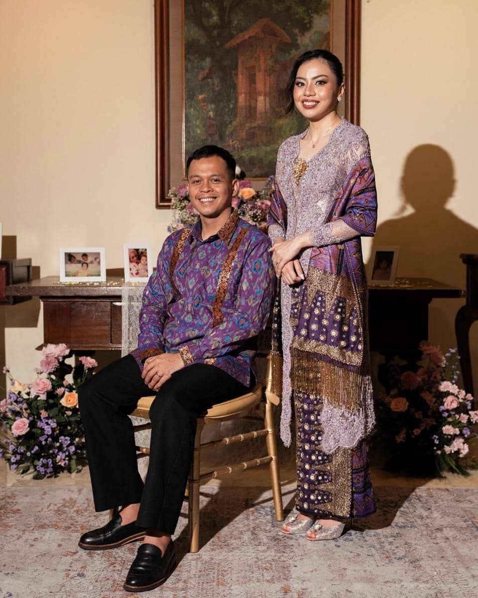 Gaya dan Dekorasi Lamaran Rio Alief NOAH-Aqila (instagram.com/aqilahkm)