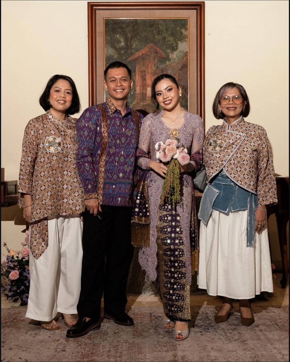 Gaya dan Dekorasi Lamaran Rio Alief NOAH-Aqila (instagram.com/aqilahkm)