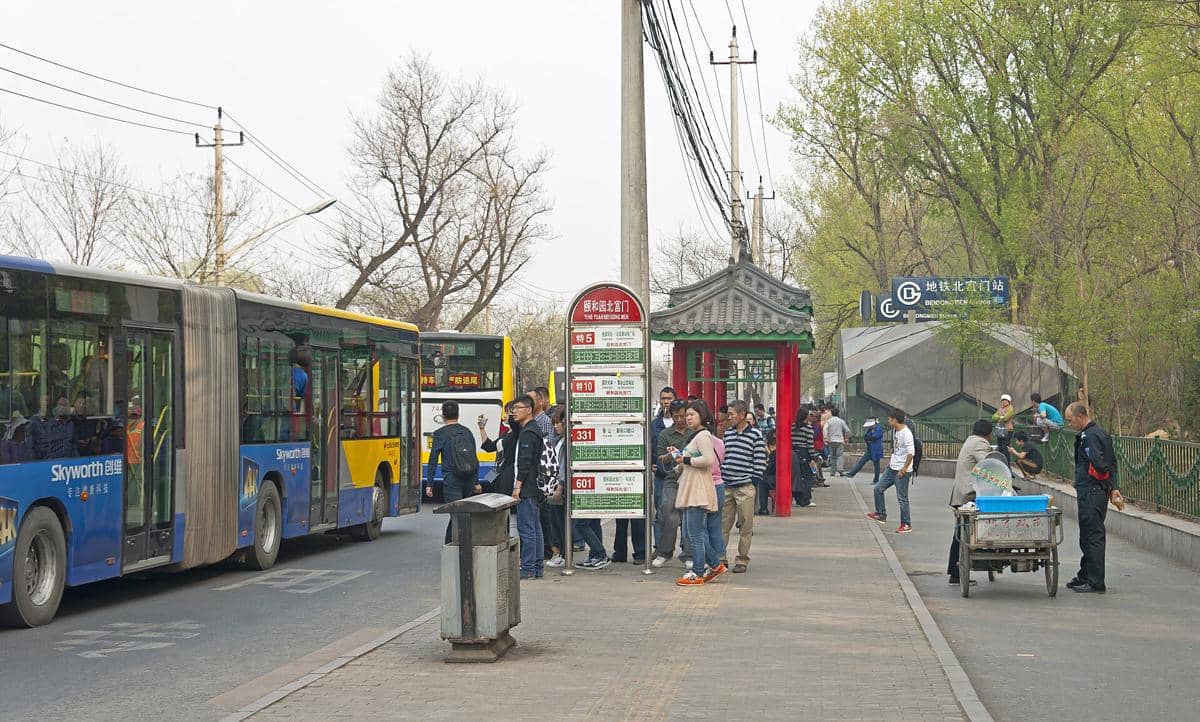 ilustrasi terminal bus di Beijing