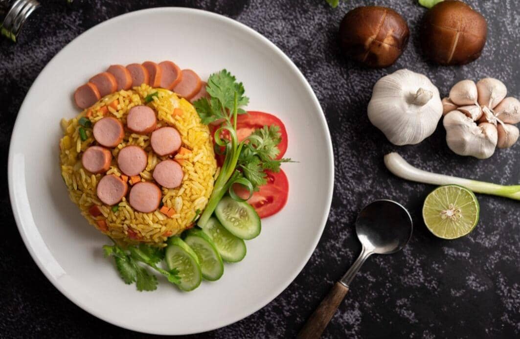 Resep Nasi Goreng Keju Sosis, Sarapan Simpel yang Bikin Kenyang