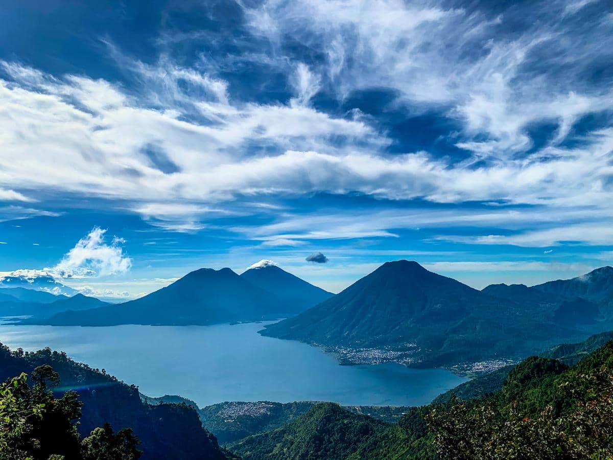 ilustrasi wilayah Guatemala (unsplash.com/Andres Ch Mendez)