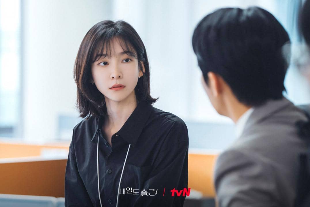 7 Sebab Ji Yoon Merasakan Kejenuhan Kerja di See You at Work Tomorrow!