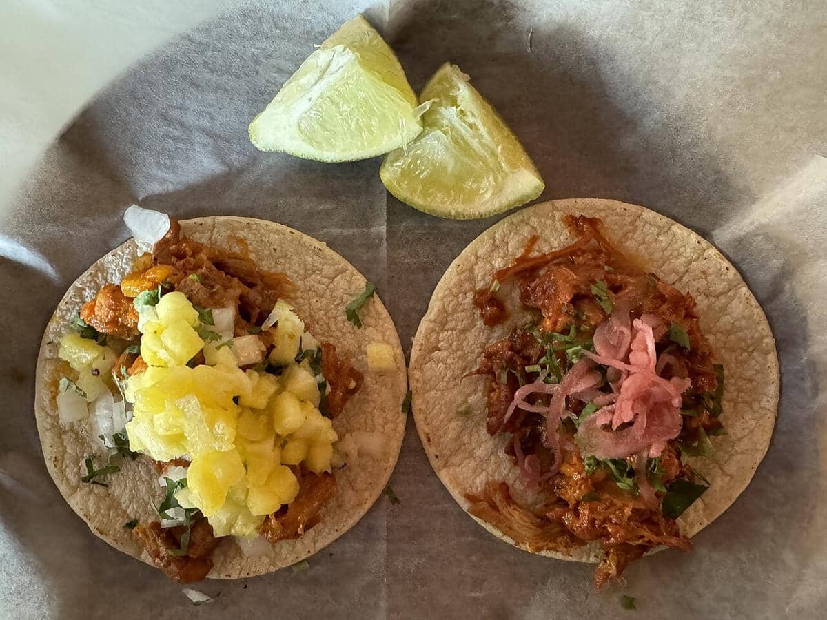 ilustrasi cochinita pibil