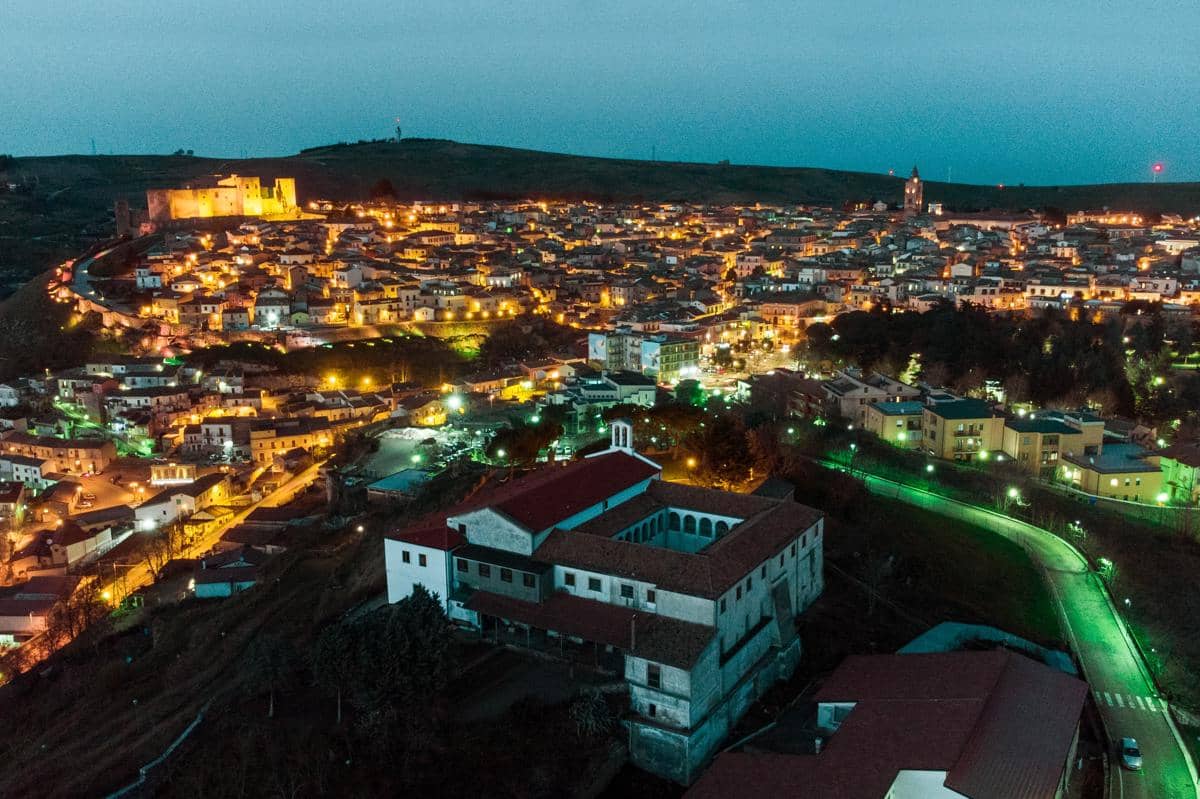 Kota Melfi, Italia 