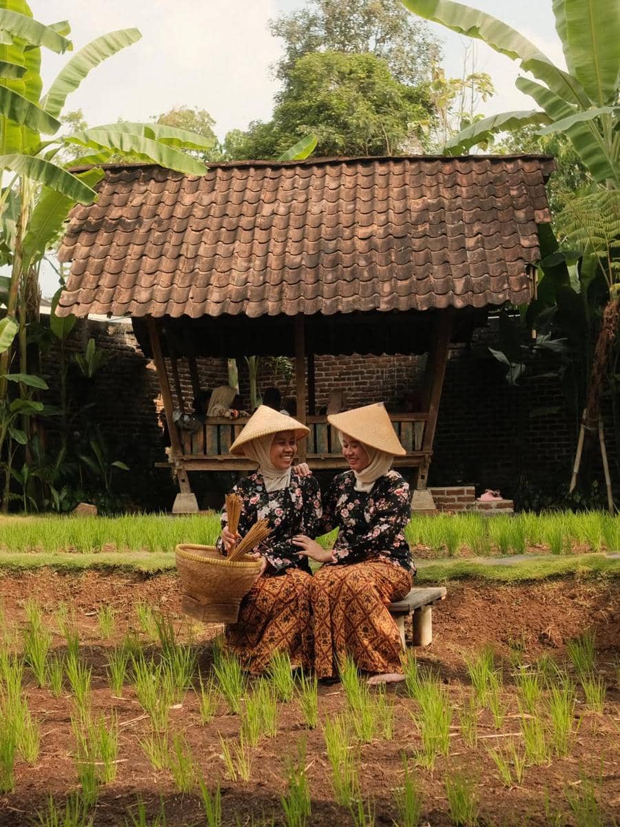 ide foto keluarga ala Sus Rini