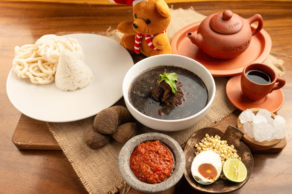Resep Rawon Ayam Kluwek, Kuah Kental Kaya Rempah