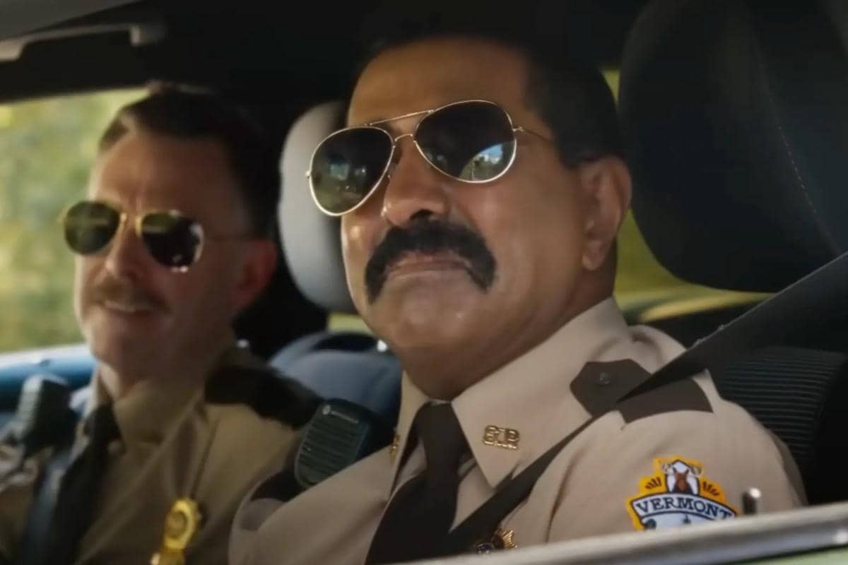 adegan dalam film Super Troopers 3 