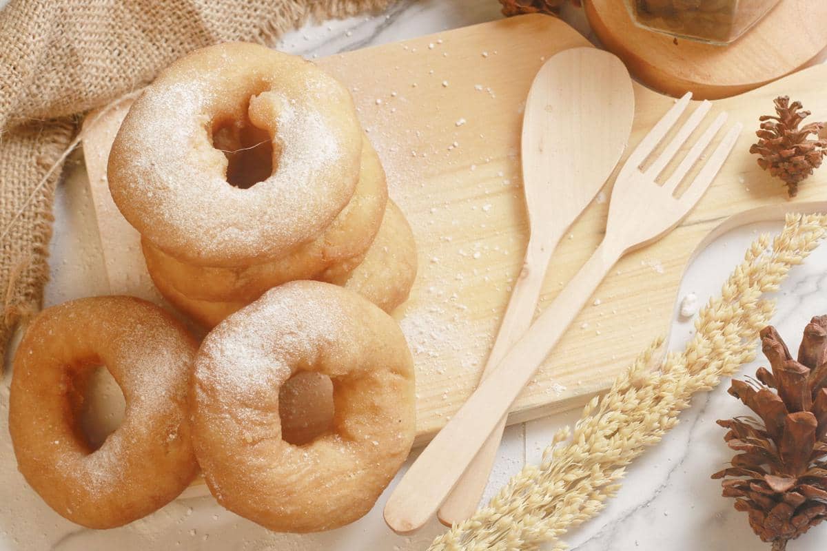 ilustrasi donat kentang