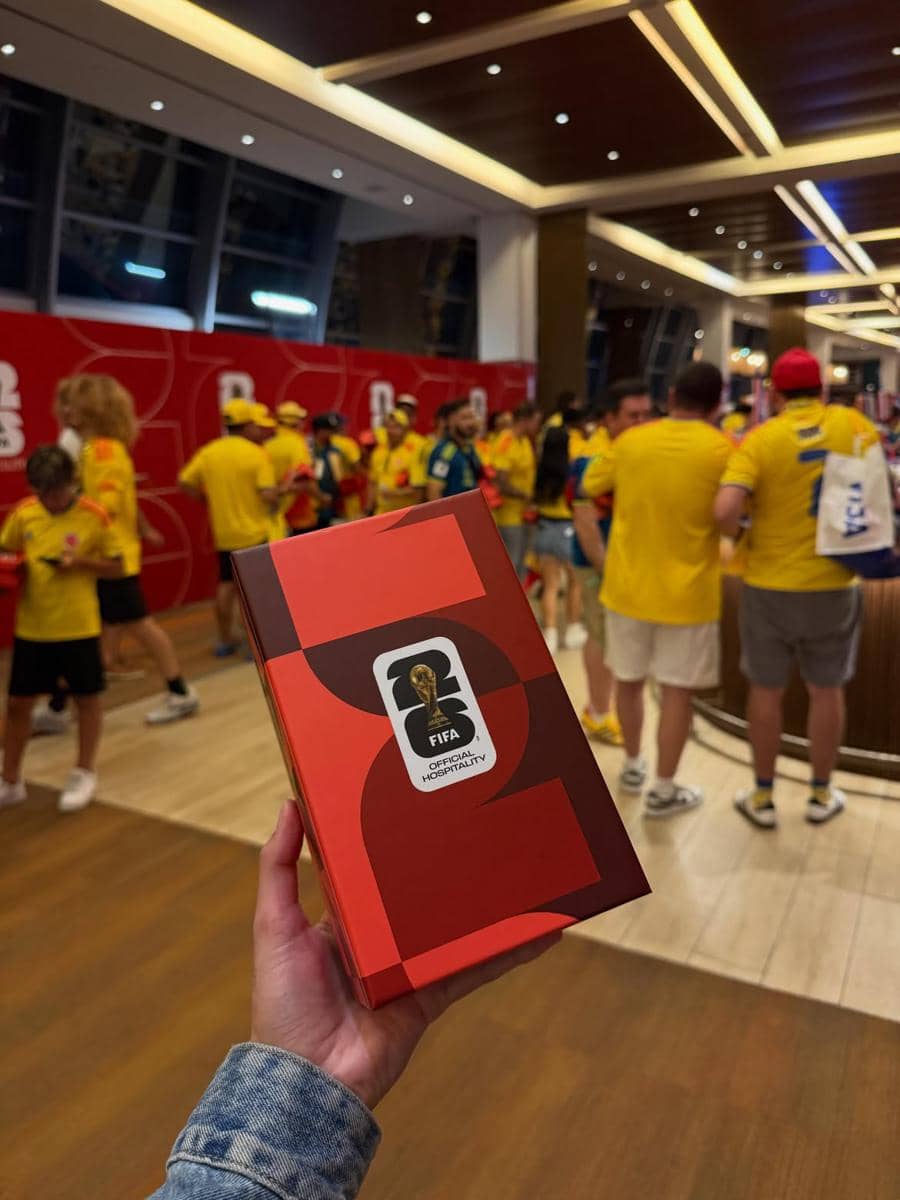 Potret Luciana Fuster, Miss Grand International 2023 Nonton Piala Dunia