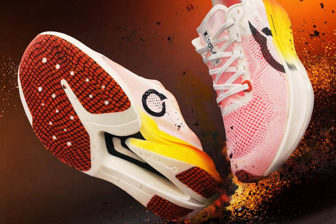 ilustrasi sepatu Ortuseight Solar 2.0
