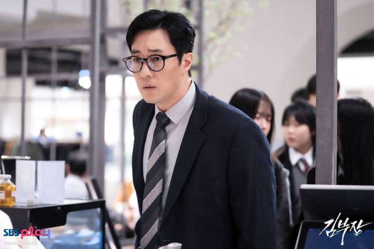 7 Rekam Jejak Manager Kim di Agent Kim Reactivated, Bikin Tercengang!