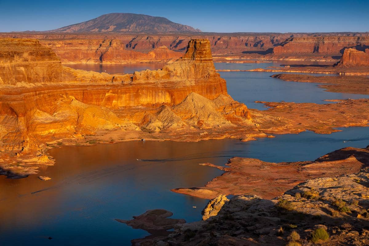 Danau Powell