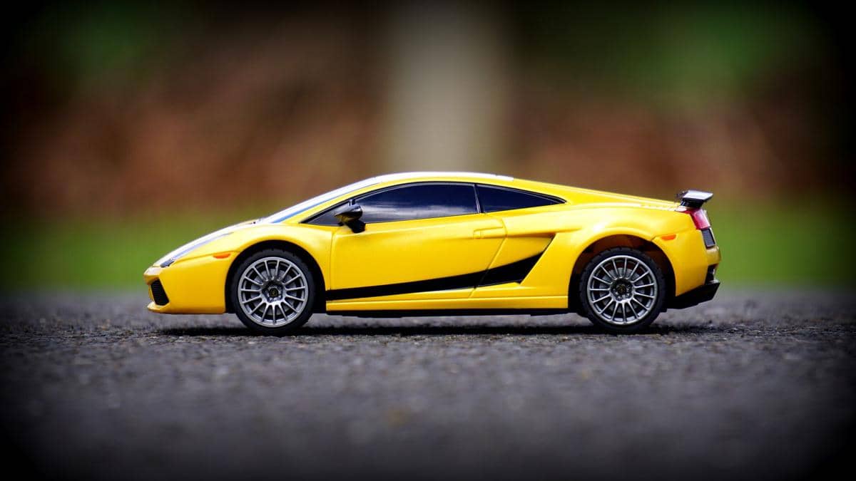 ilustrasi diecast