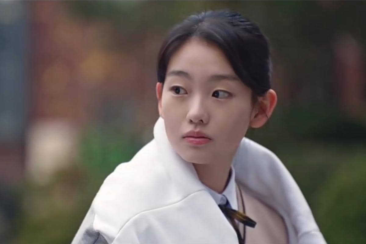 Still cut Agent Kim Reactivated