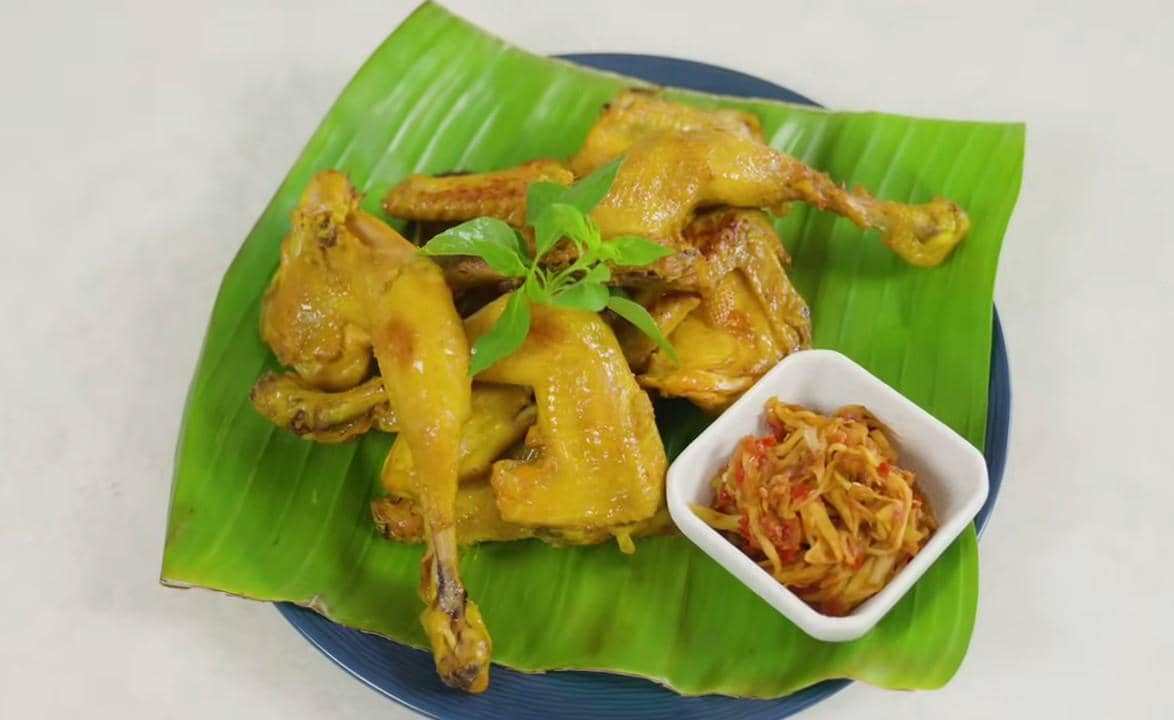 Resep Ayam Goreng Basah Sambal Mangga, Gurih Pedasnya Bikin Lahap